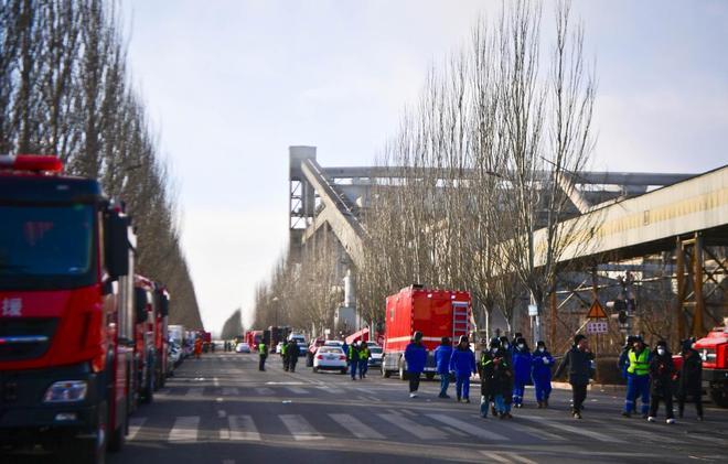 包钢板材厂爆炸事故已确认9人死亡