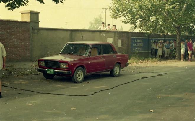 南京1994年抢劫杀人案告破！嫌疑人合谋抢劫并杀害出租车司机，32年后在棋牌室落网